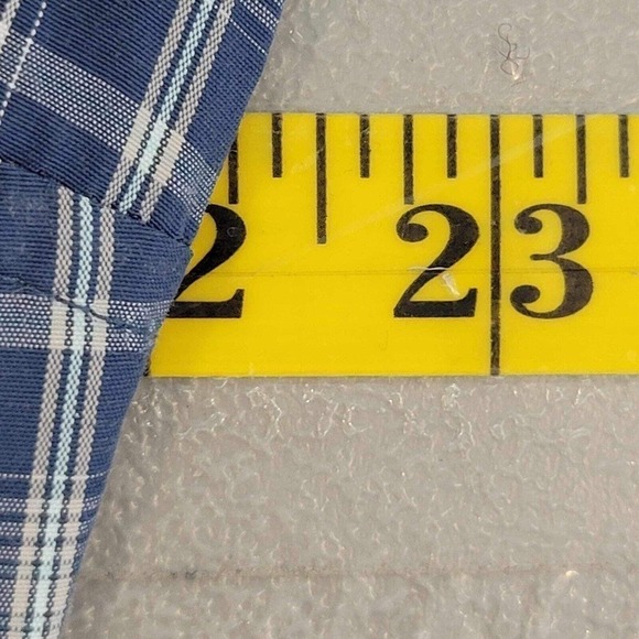 Eddie Bauer Travex Button Down Shirt Men’s Size M Blue Plaid Short Sleeve Hiking - Picture 9 of 11